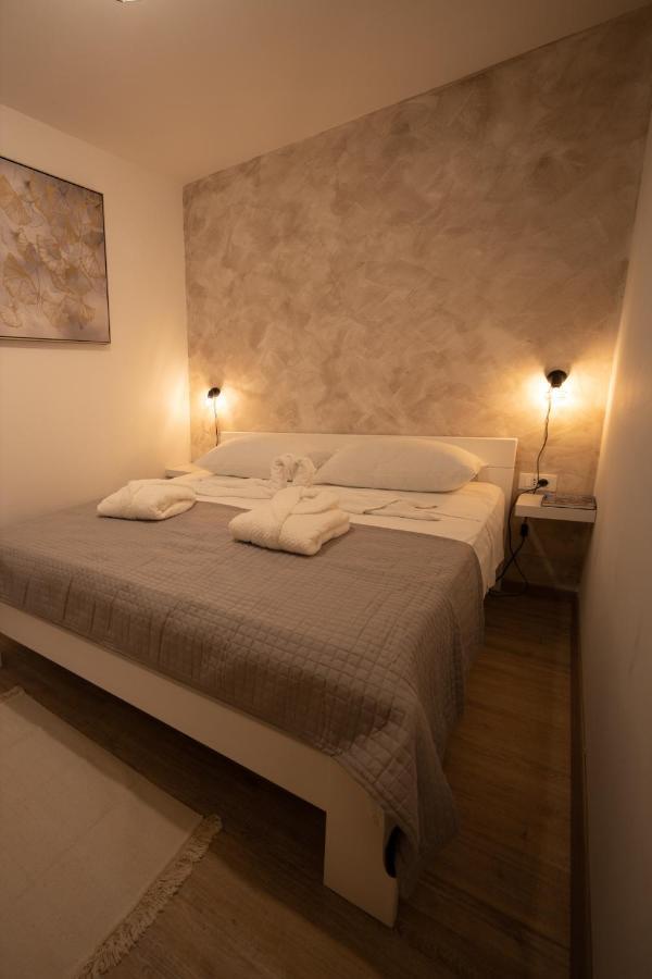 Villa a&a Biograd Na Moru Esterno foto